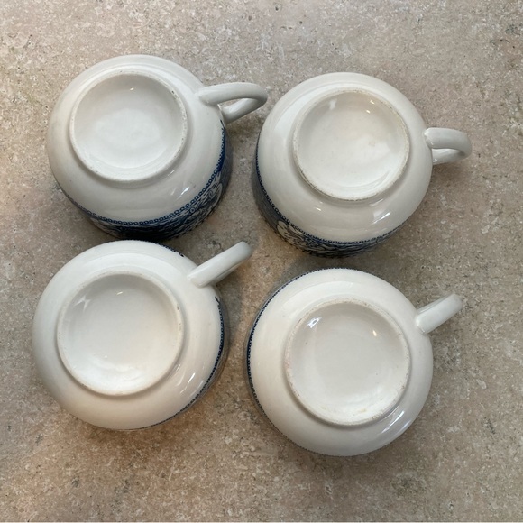 Vintage - Currier and Ives Tea cups. 2 sets of 4 - Picture 5 of 10